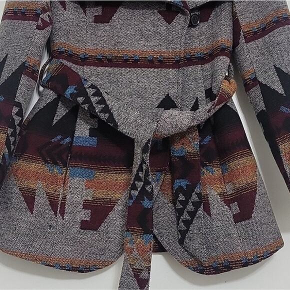 American Rag Lightweight Coat - Picture 3 of 10